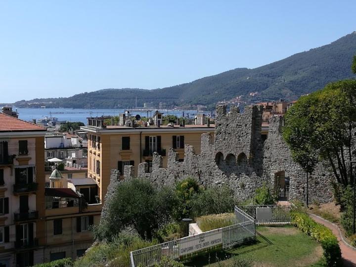 La Finestra Sul Parco Daire La Spezia Dış mekan fotoğraf